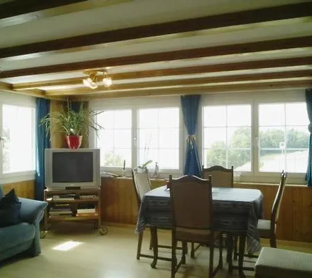 Ferienwohnung, Wald Apartment Goldingen